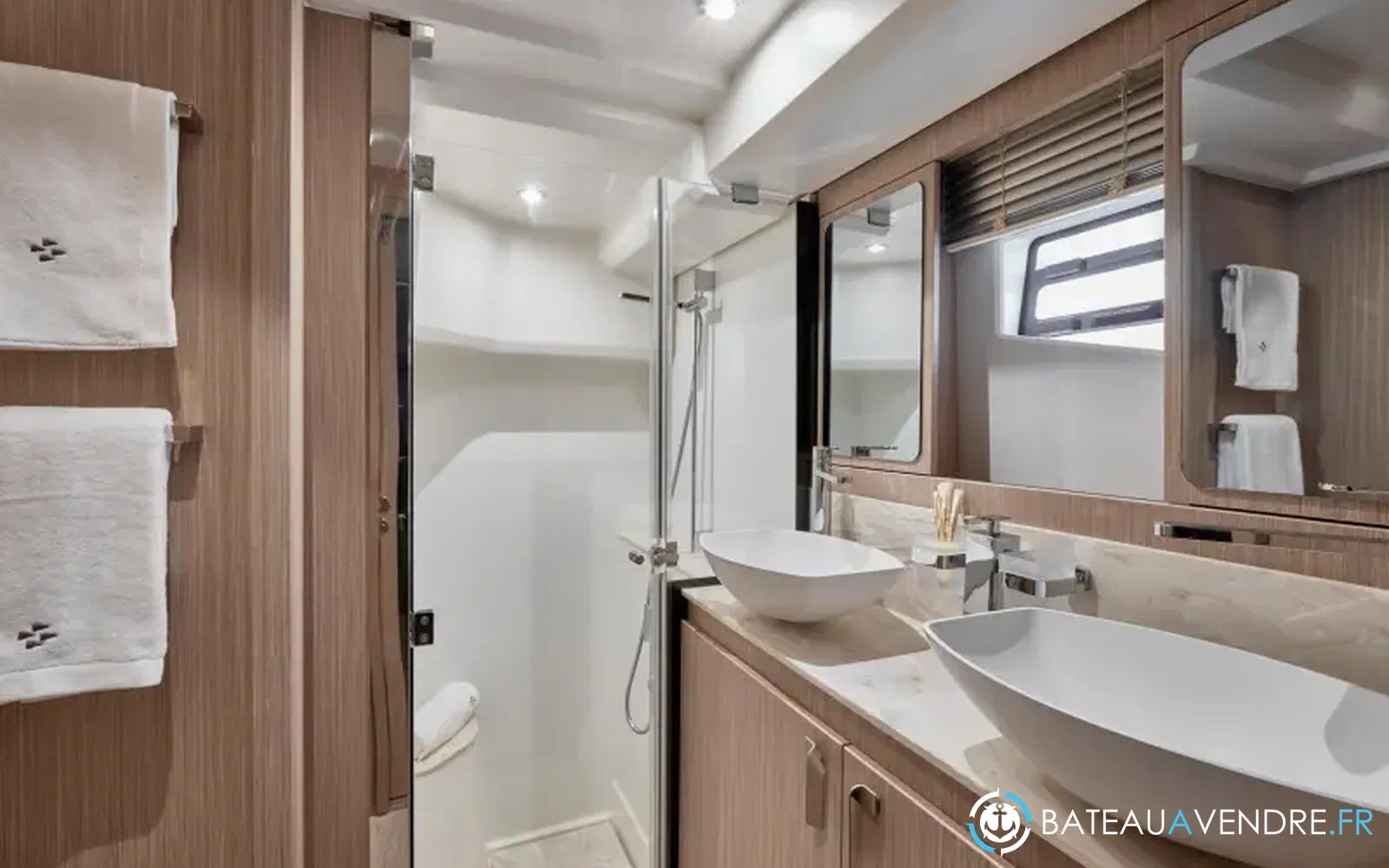 slider 13 Prestige Yachts F4.9