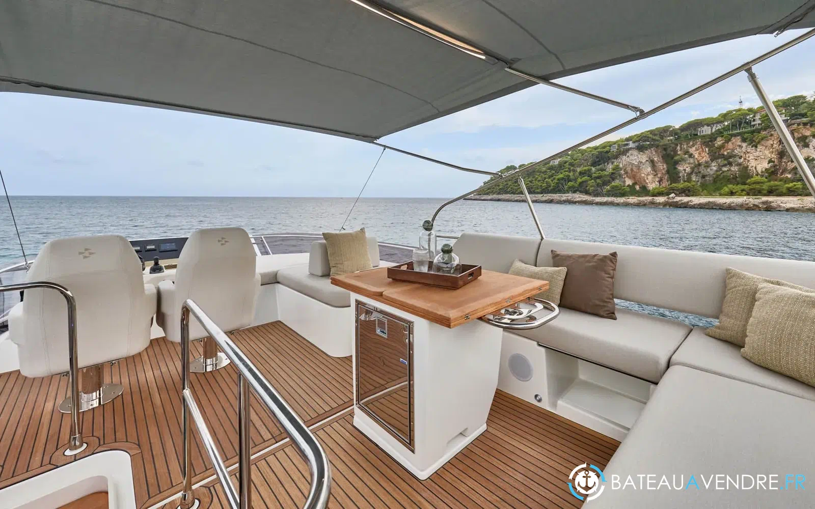 slider 15 Prestige Yachts F4.9