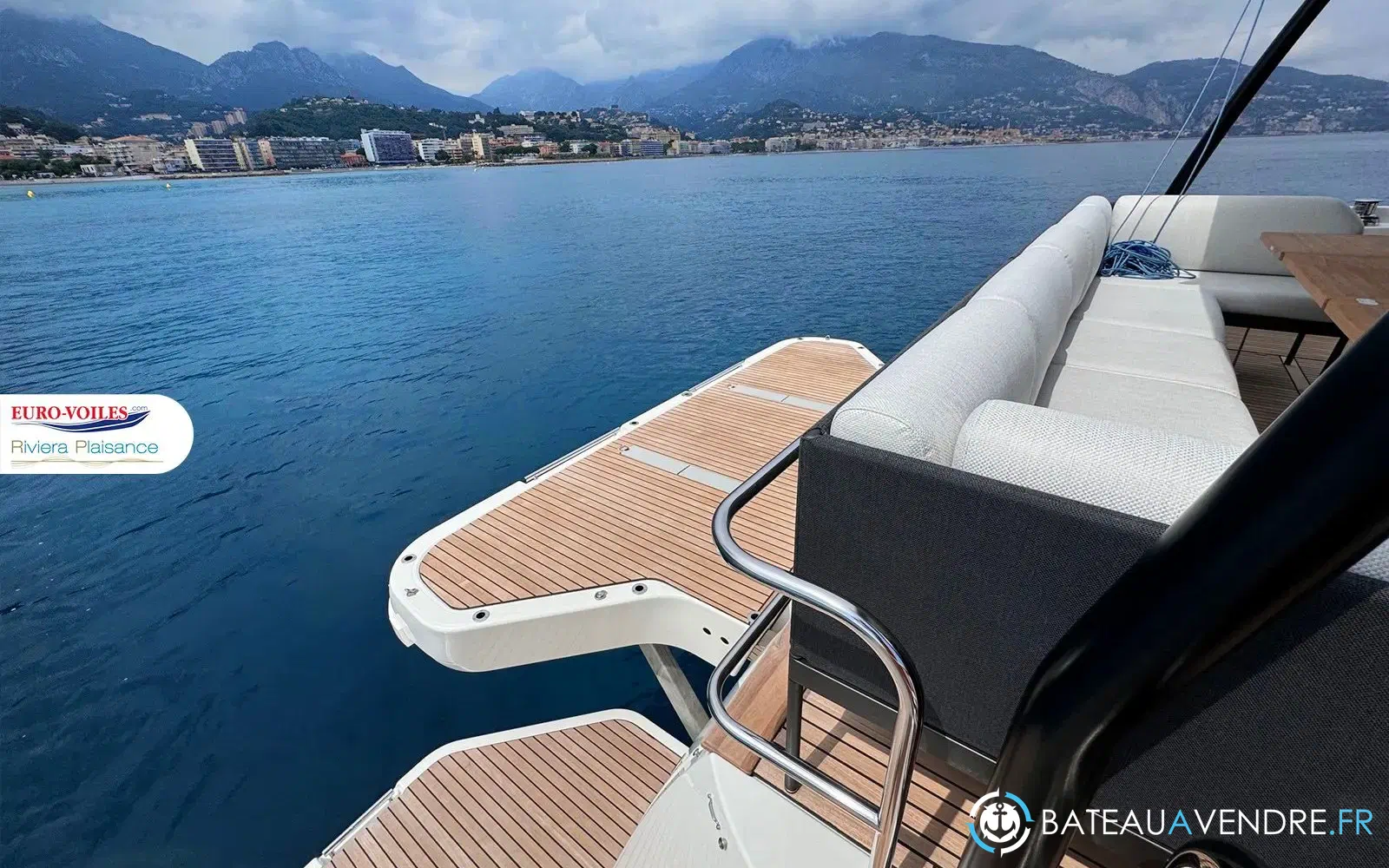 slider 14 Prestige Yachts M48