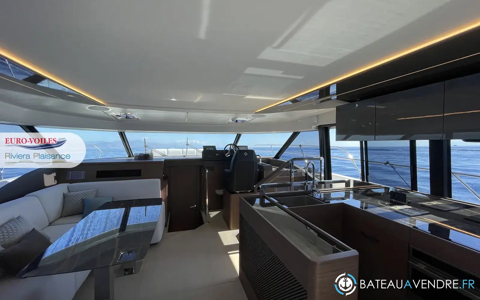 slider 16 Prestige Yachts M48