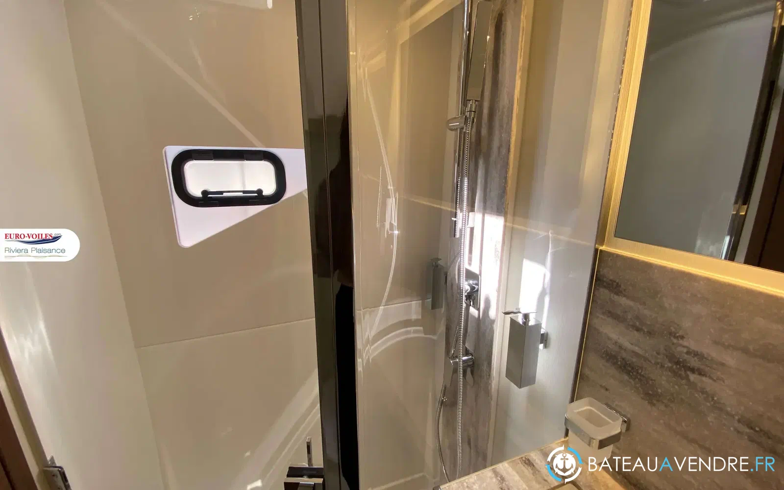 slider 15 Prestige Yachts M48