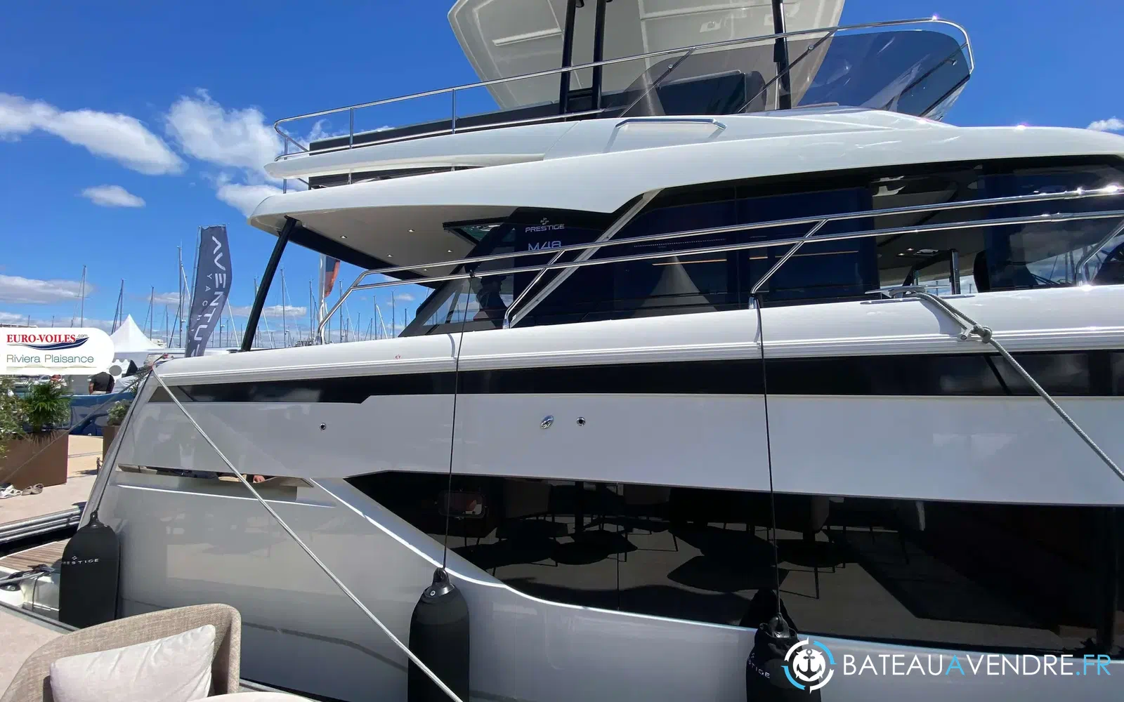 slider 1 Prestige Yachts M48