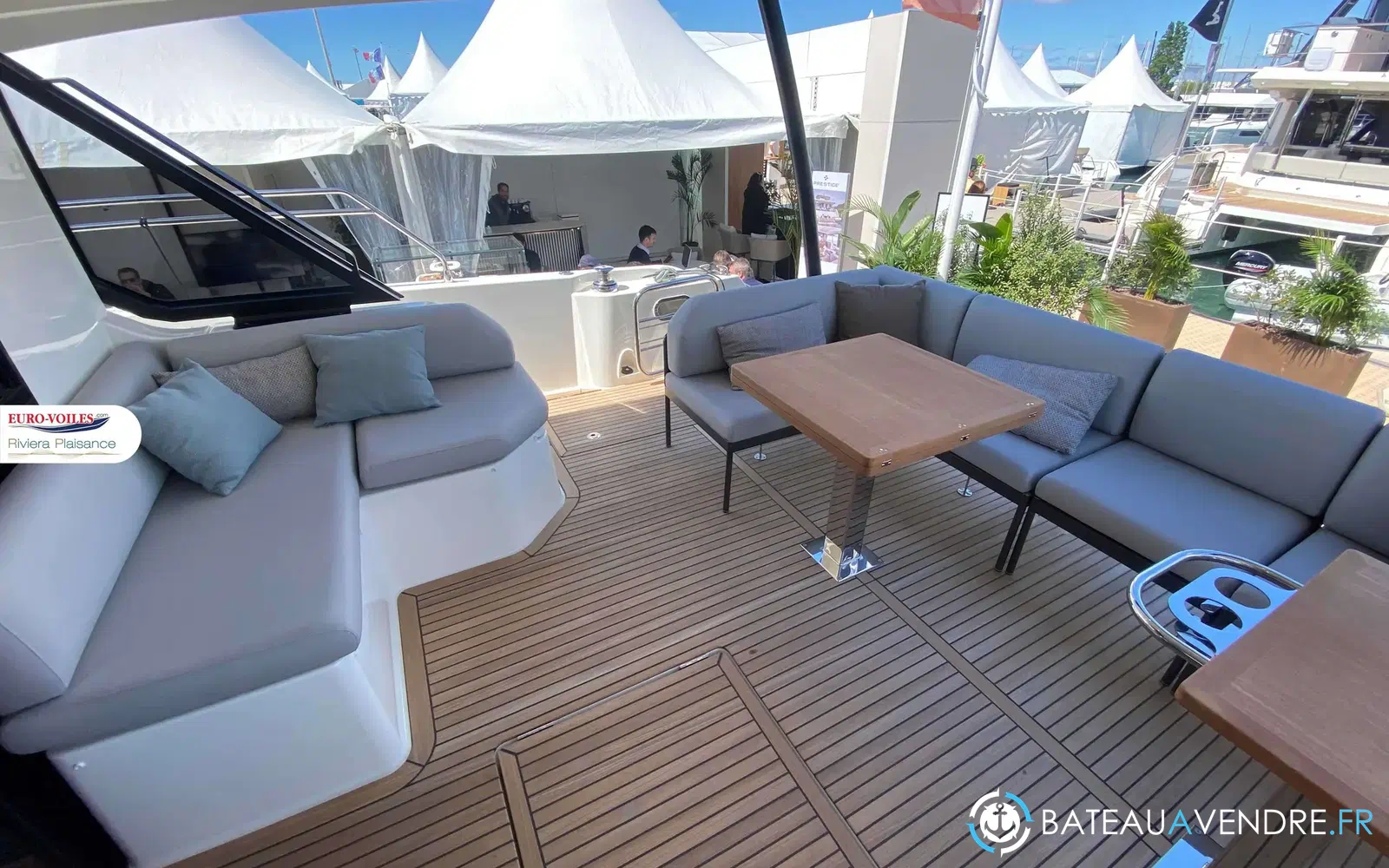 slider 5 Prestige Yachts M48