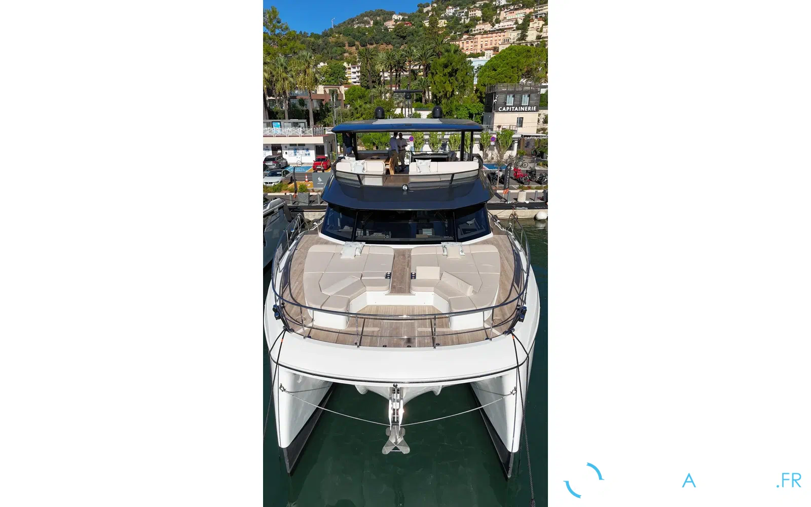 slider 3 Prestige Yachts M7