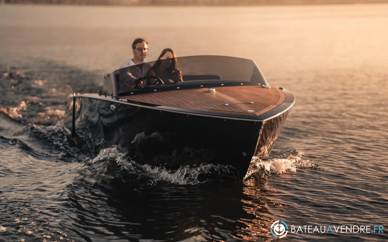 slider 3 VTS Boats Flying Shark 5.7