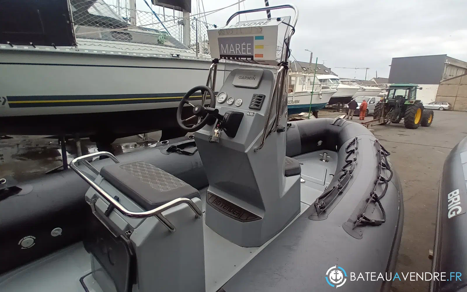 slider 3 3D Tender Patrol 550