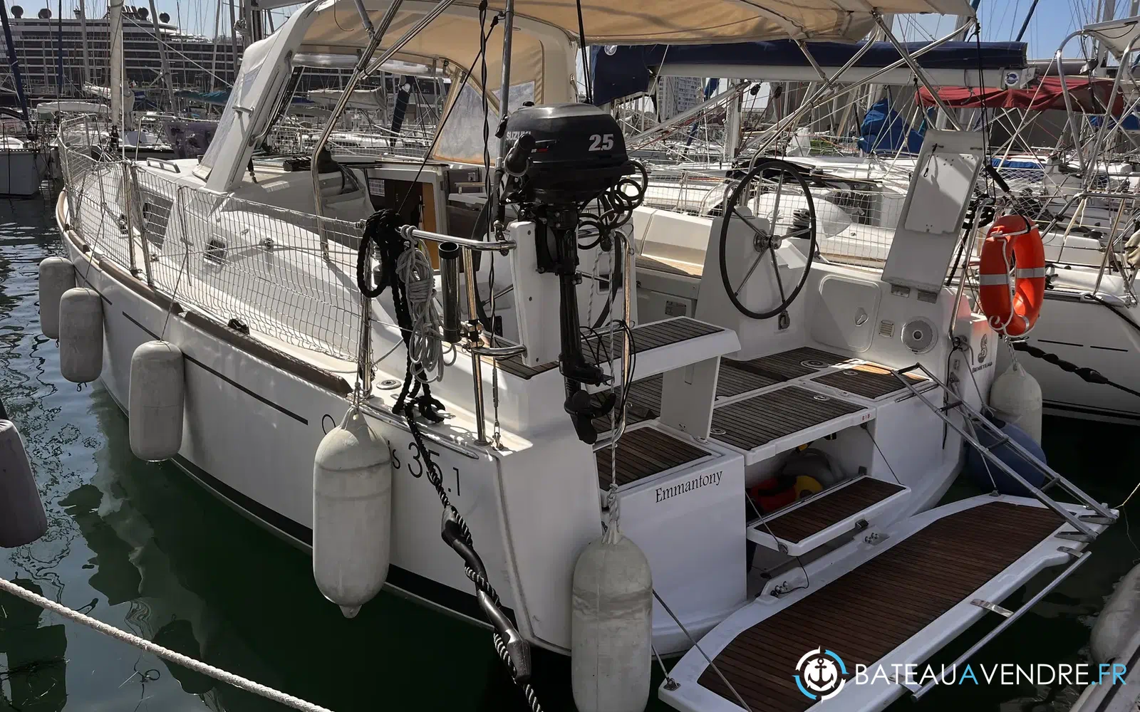 slider 0 Beneteau Oceanis 35.1