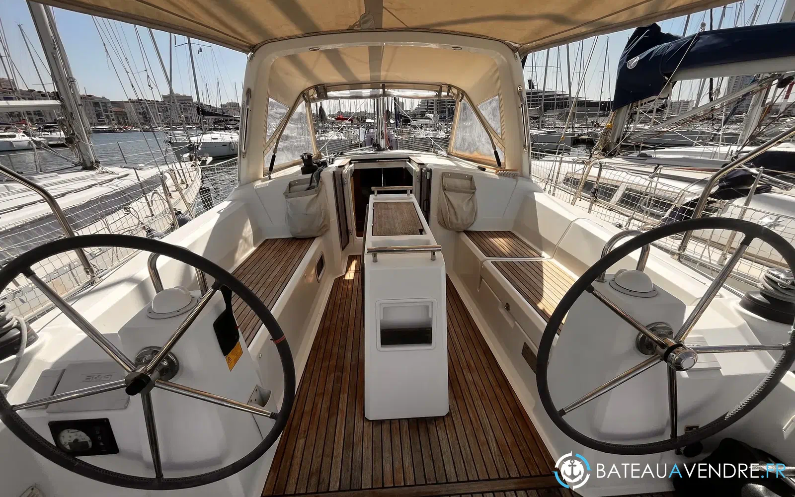 slider 4 Beneteau Oceanis 35.1