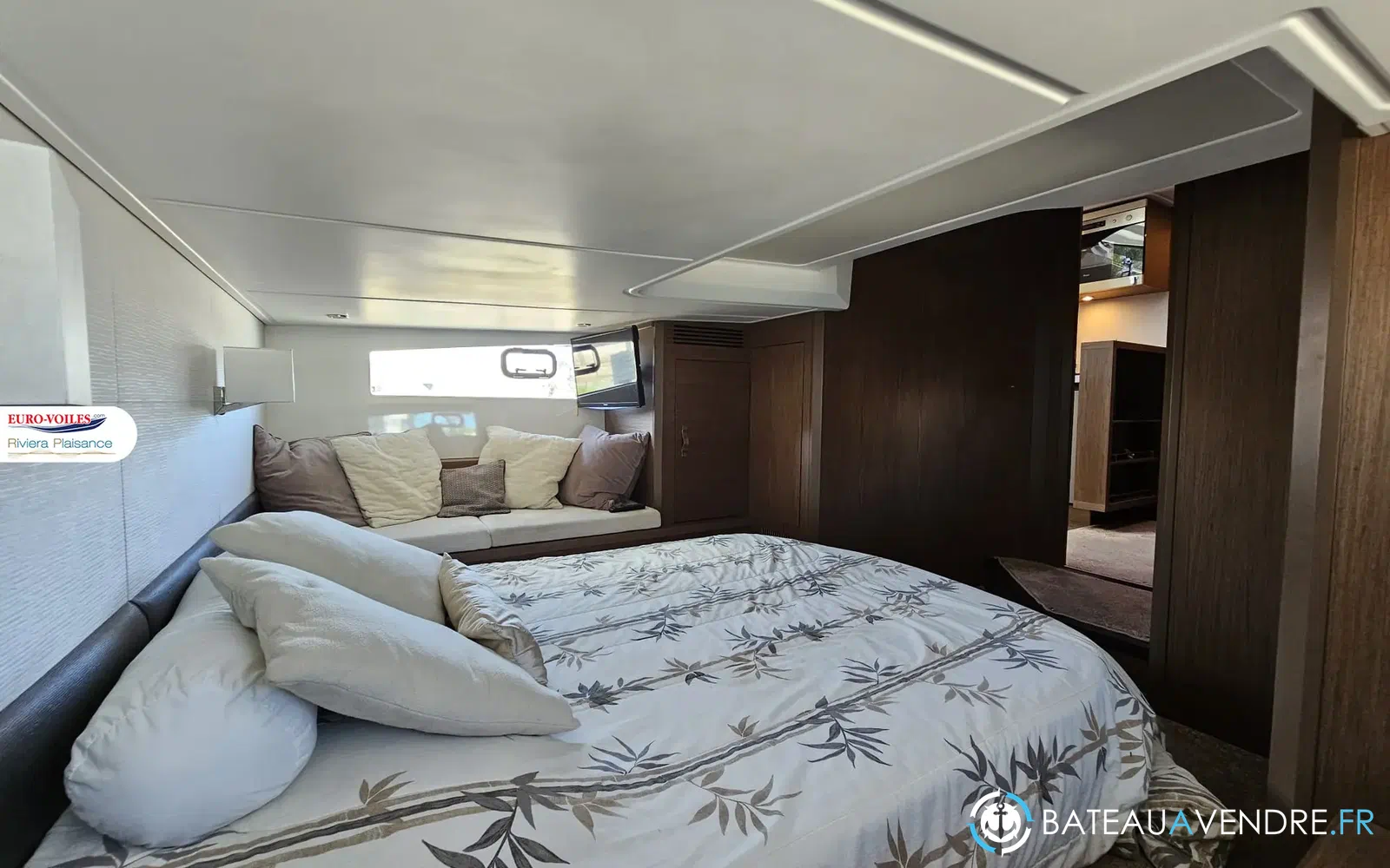 slider 10 Beneteau Gran Turismo 46