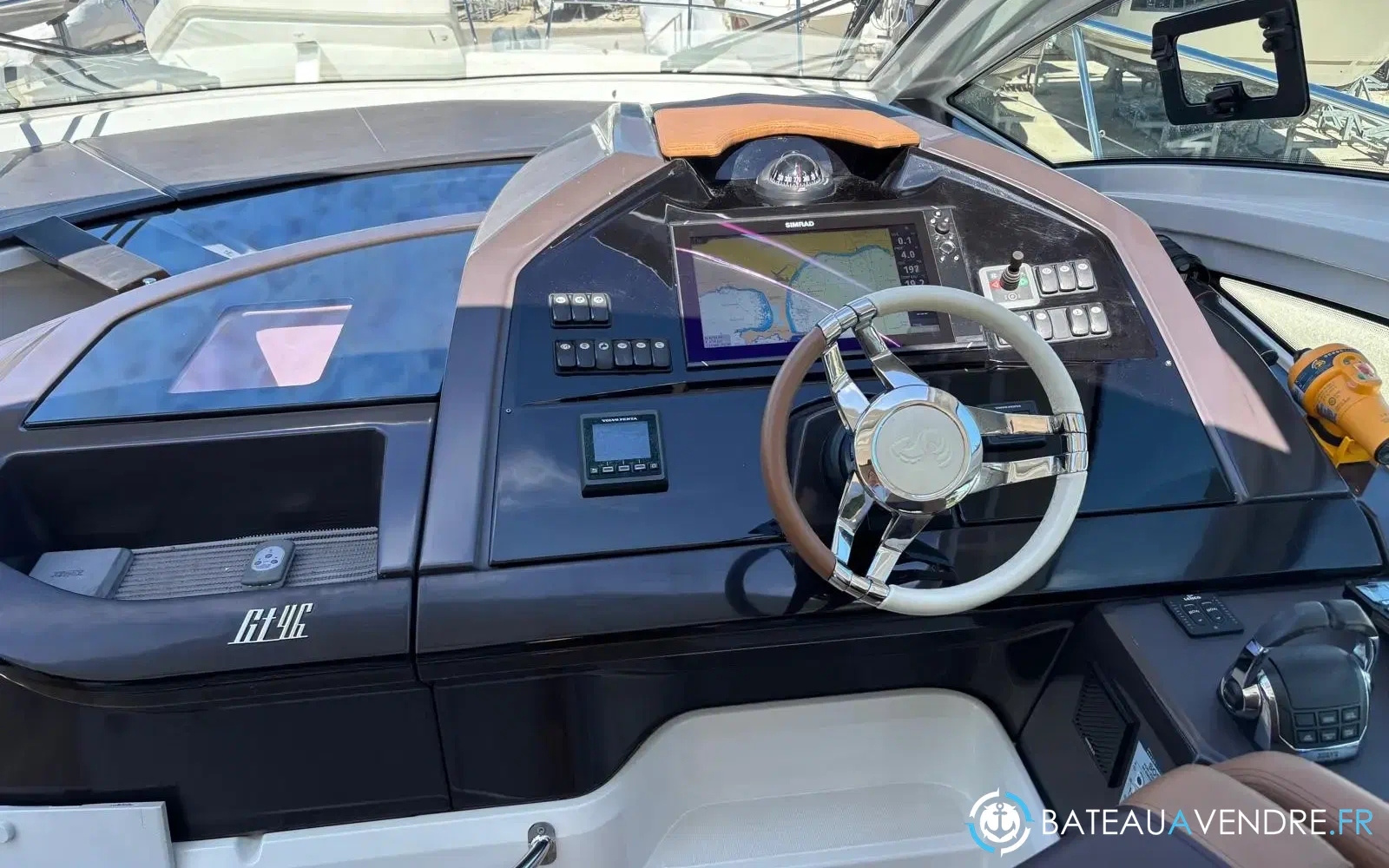 slider 5 Beneteau Gran Turismo 46