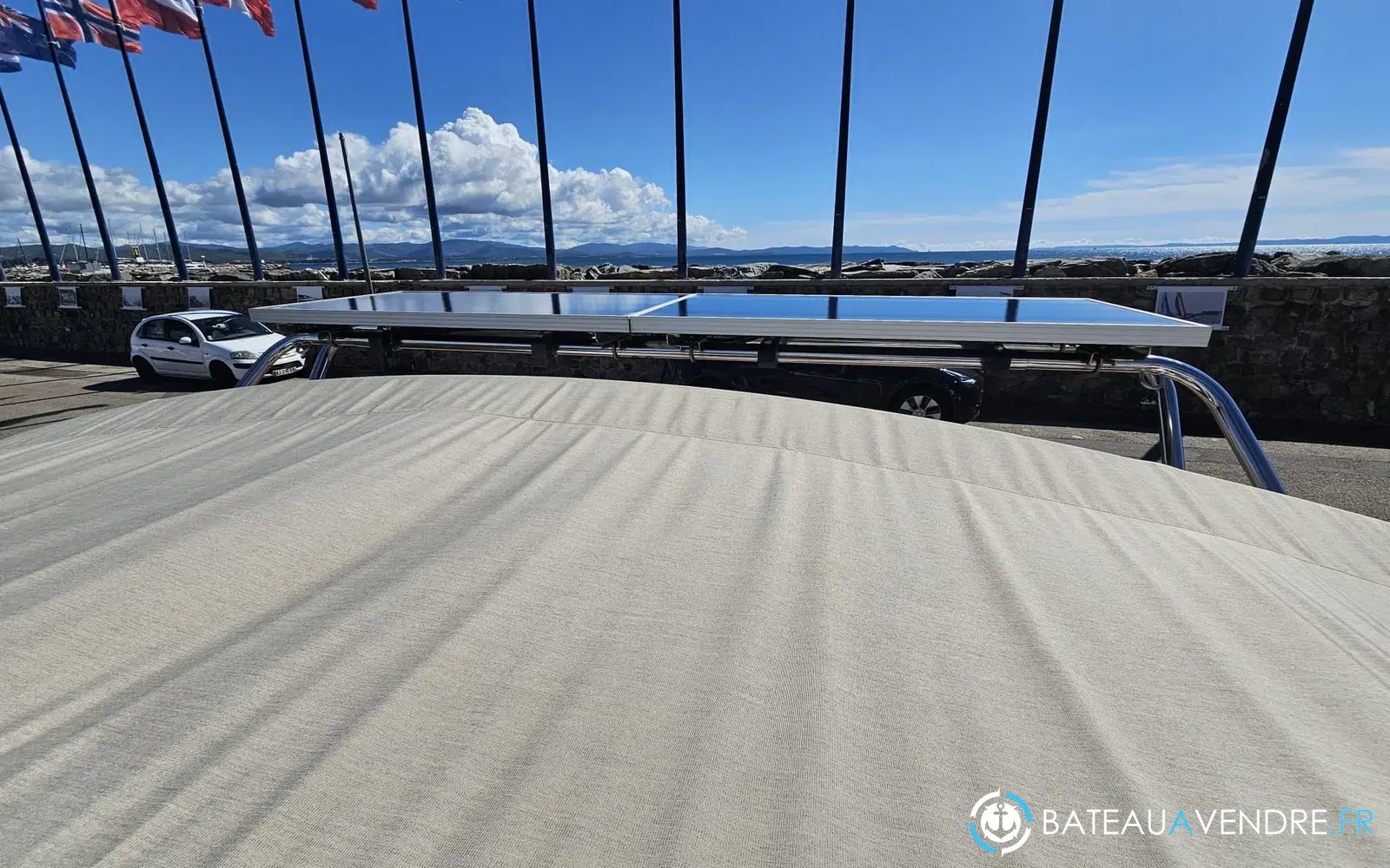 slider 10 Dufour 310