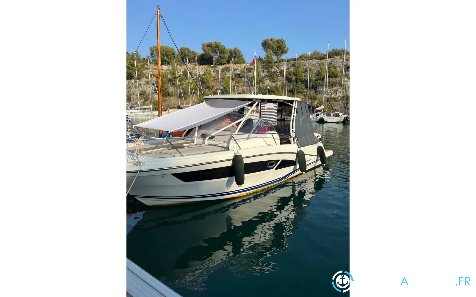 slider 4 Jeanneau Cap Camarat 9.0 WA