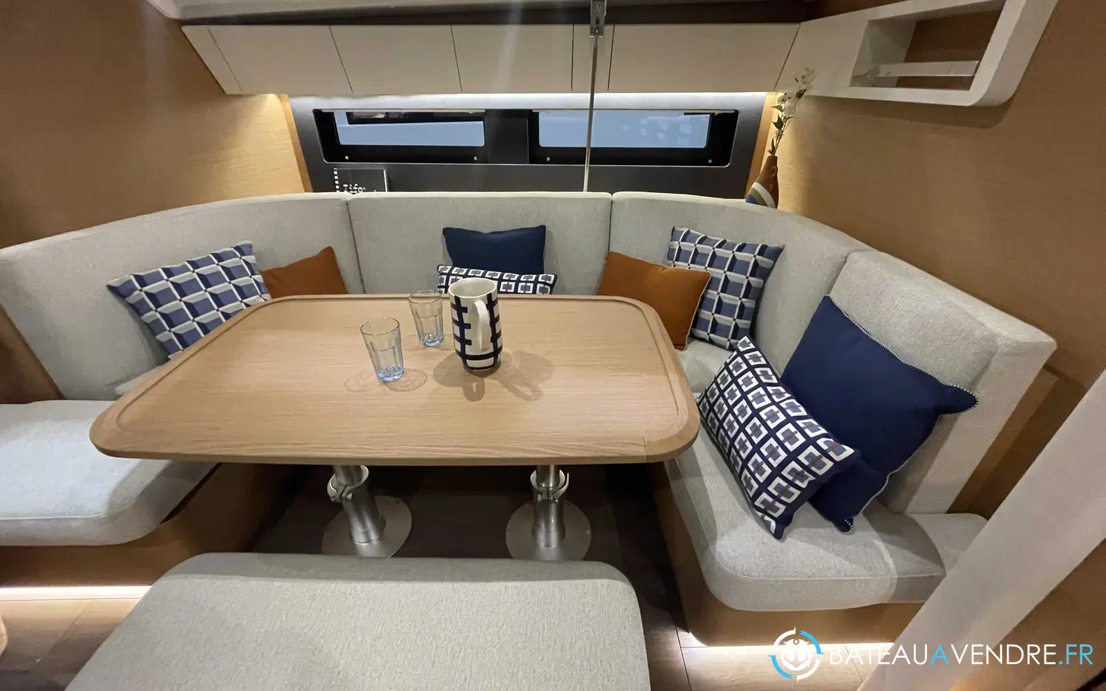 slider 13 Jeanneau Sun Odyssey 455