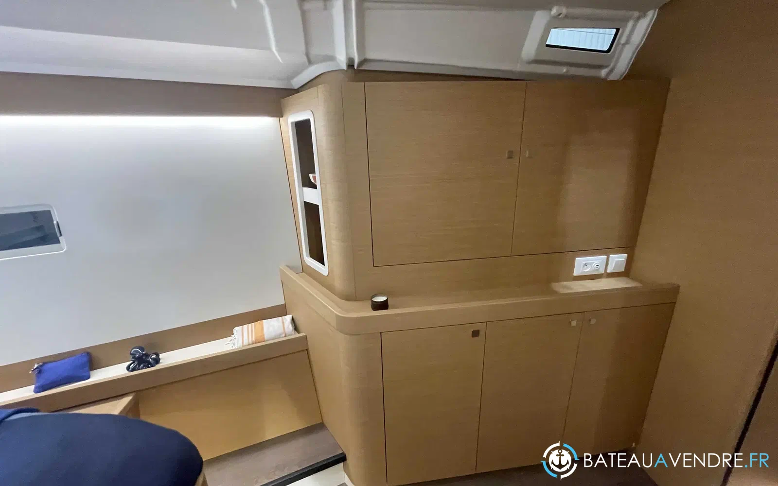 slider 16 Jeanneau Sun Odyssey 455