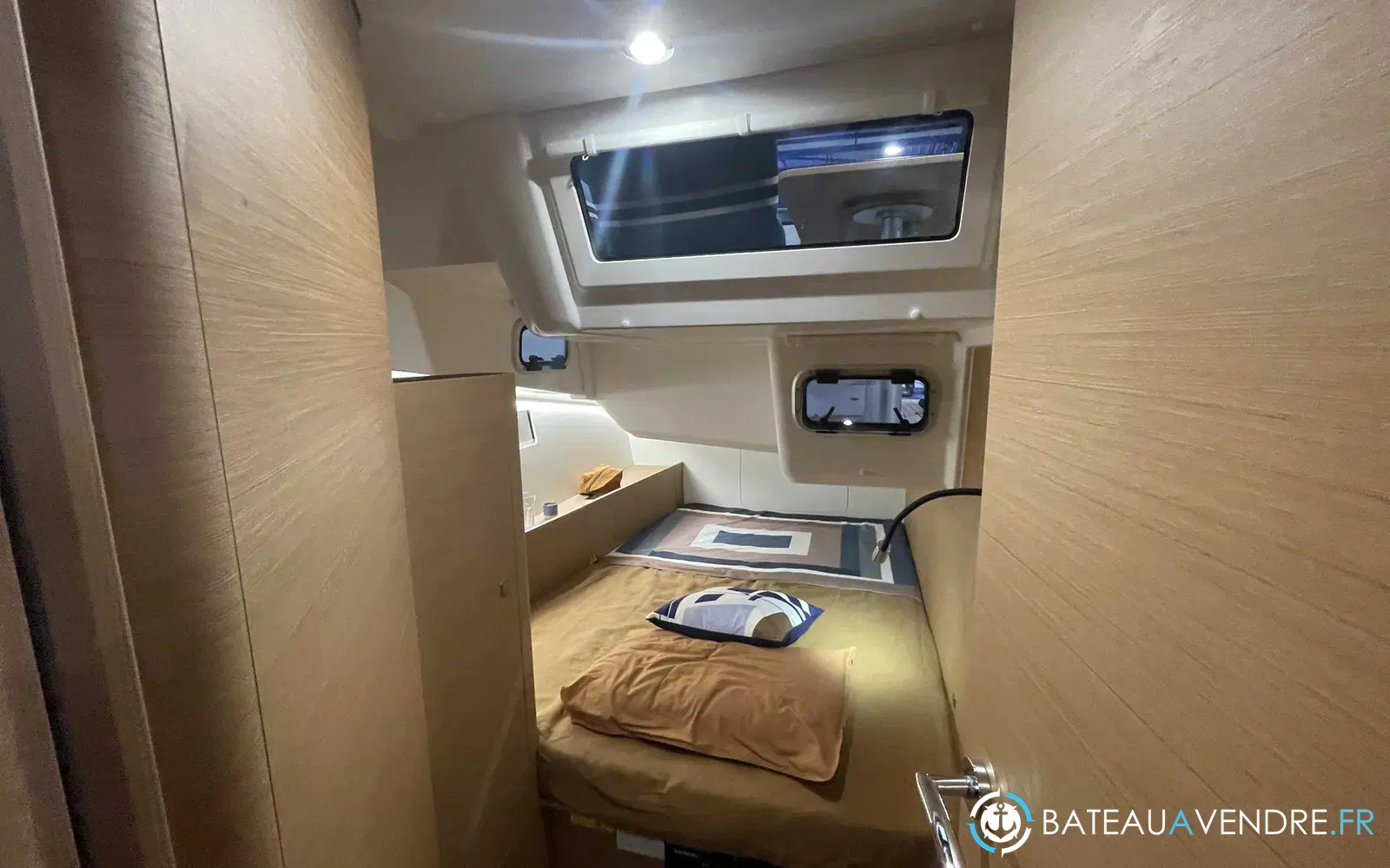 slider 18 Jeanneau Sun Odyssey 455