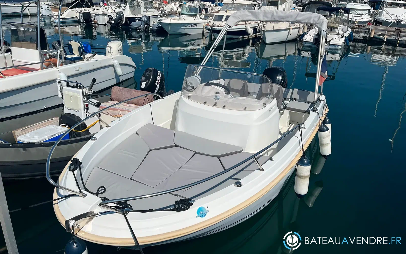 slider 0 Jeanneau Cap Camarat 5.5 CC Serie 2