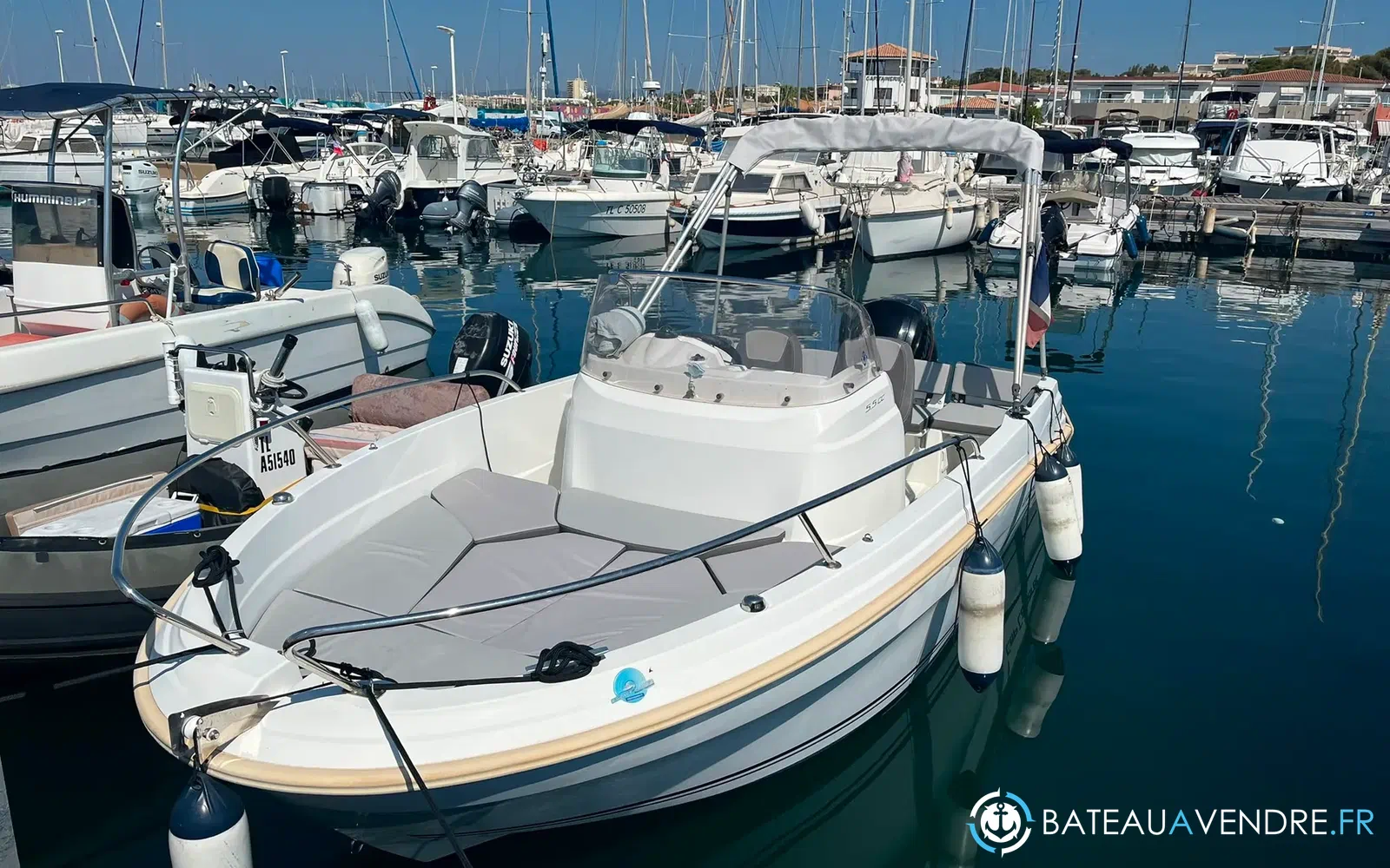 slider 5 Jeanneau Cap Camarat 5.5 CC Serie 2