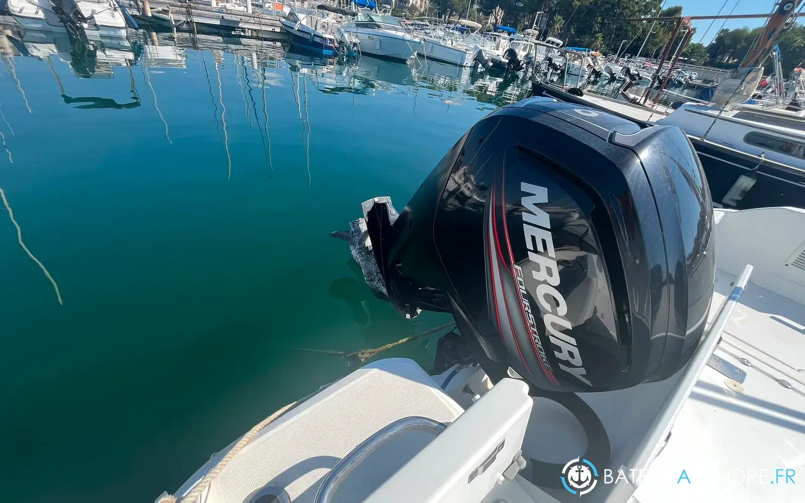 slider 19 Jeanneau Cap Camarat 5.5 CC Serie 2