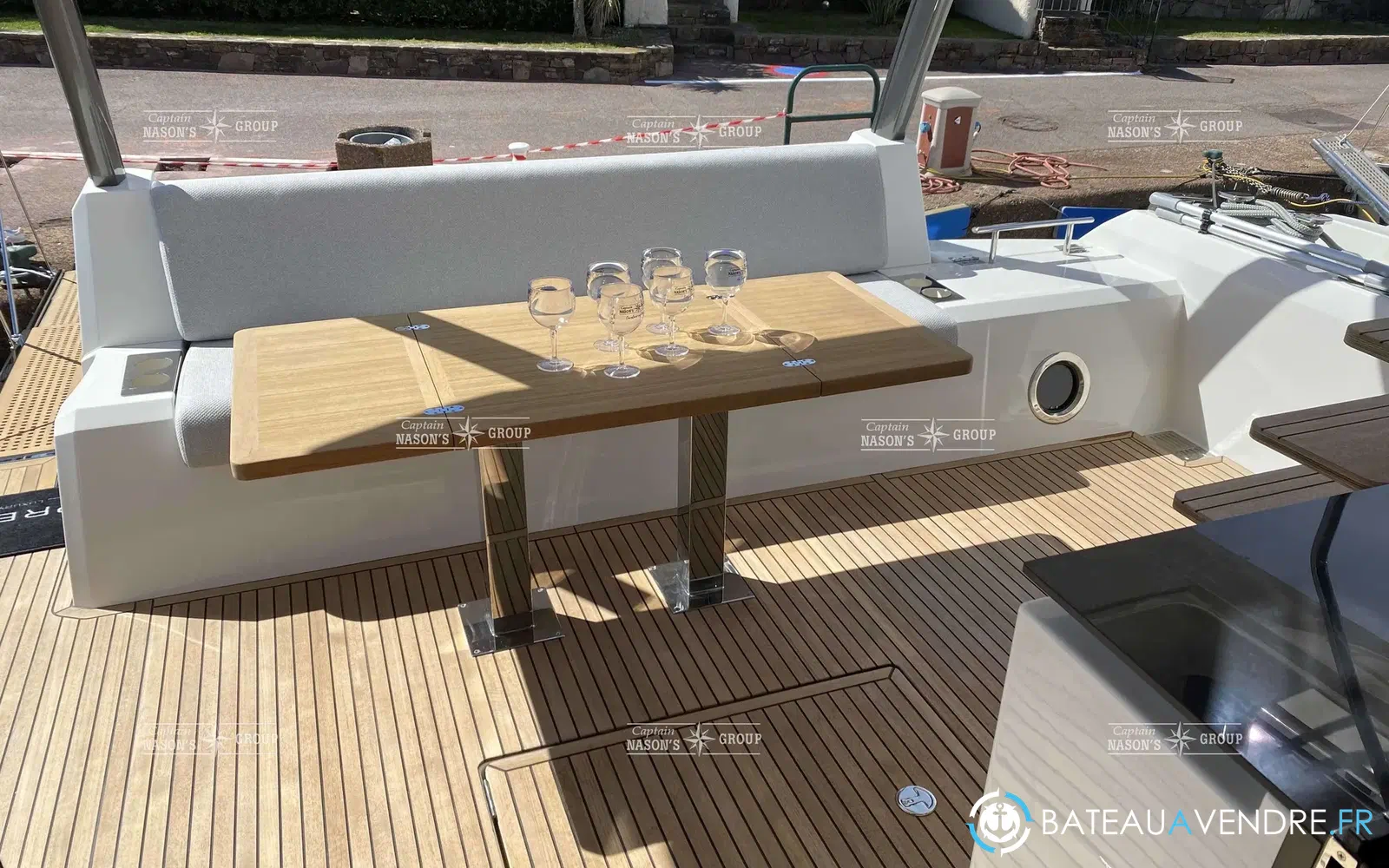 slider 11 Prestige Yachts PRESTIGE 630
