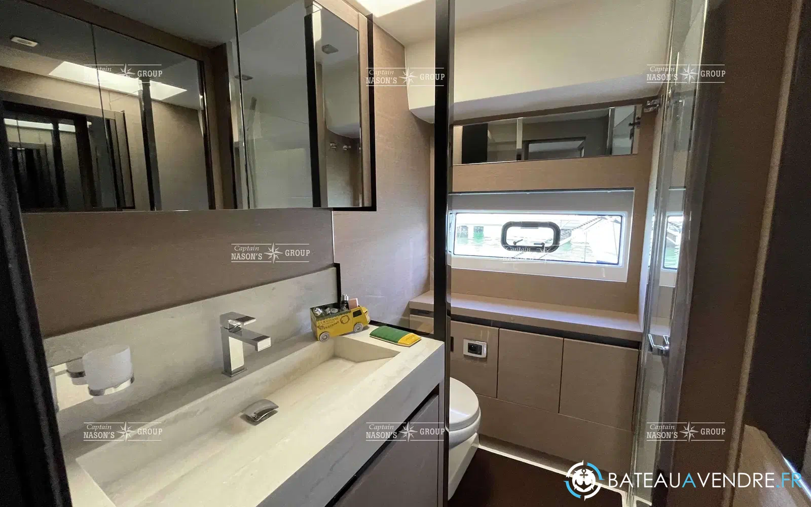 slider 17 Prestige Yachts PRESTIGE 630