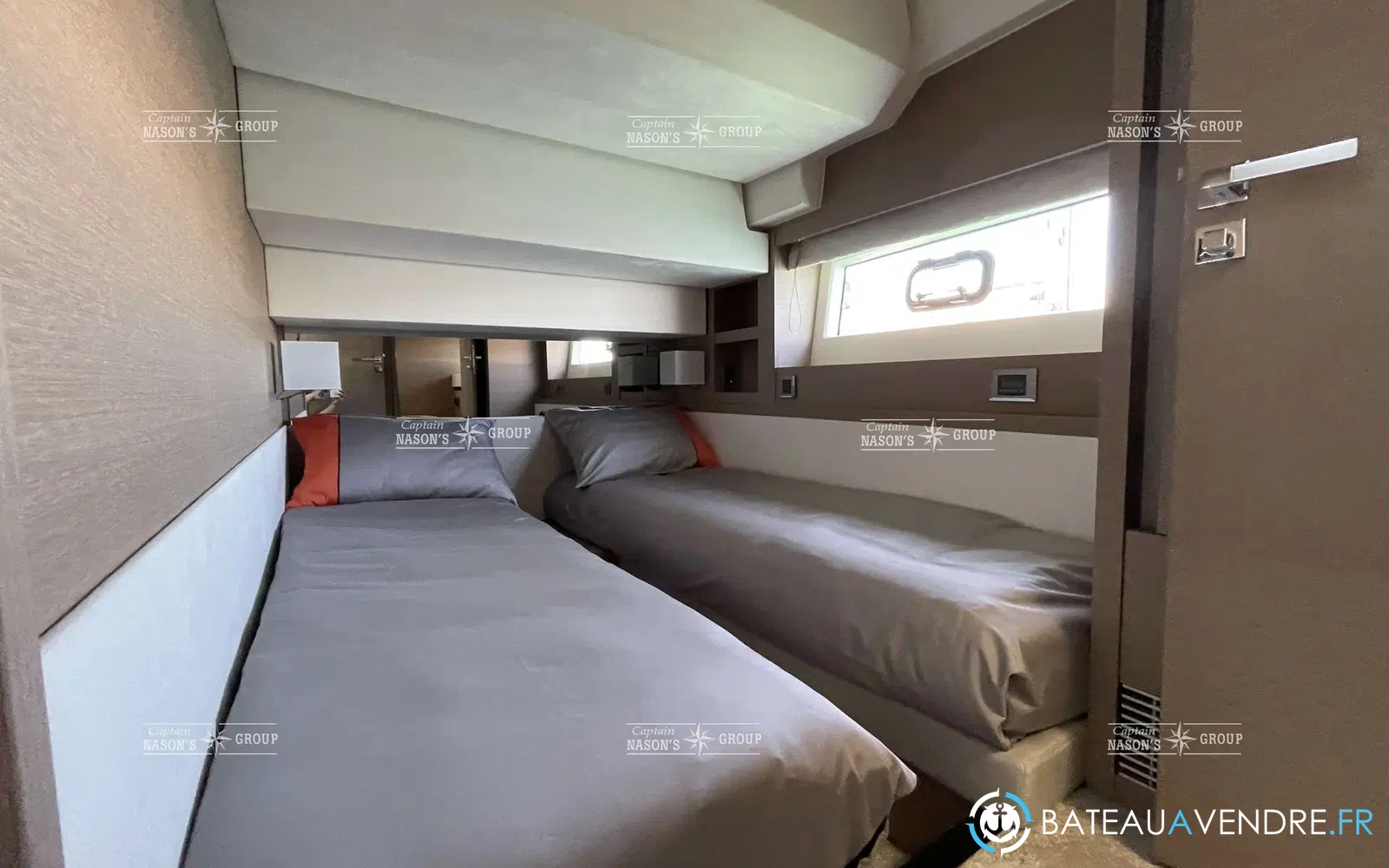 slider 18 Prestige Yachts PRESTIGE 630