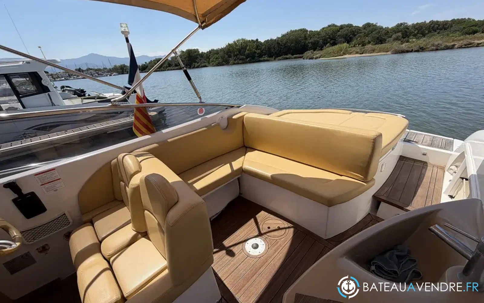 slider 8 Sessa Marine S26
