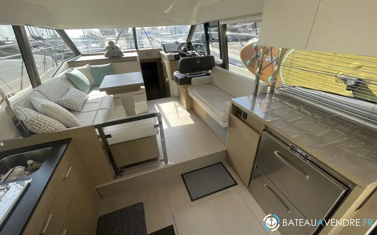 slider 25 Prestige Yachts 420 Fly