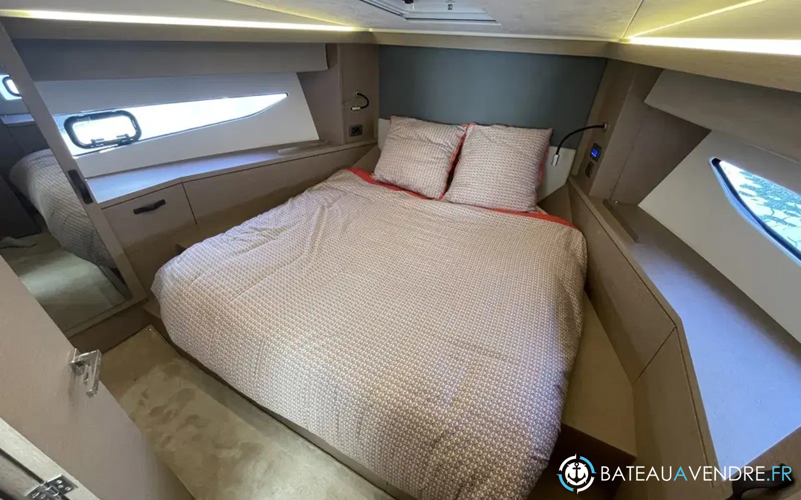 slider 32 Prestige Yachts 420 Fly