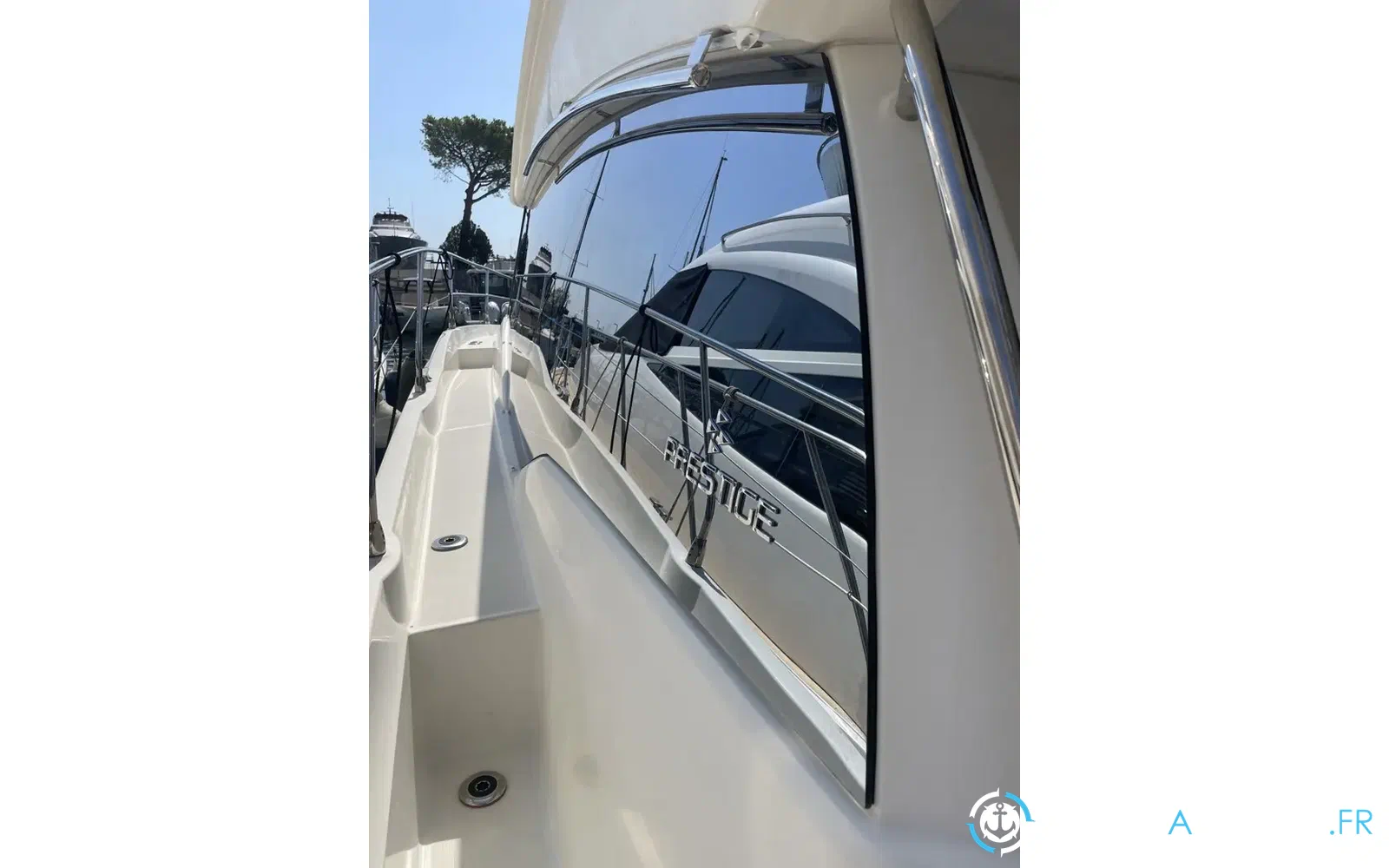 slider 7 Prestige Yachts 420 Fly
