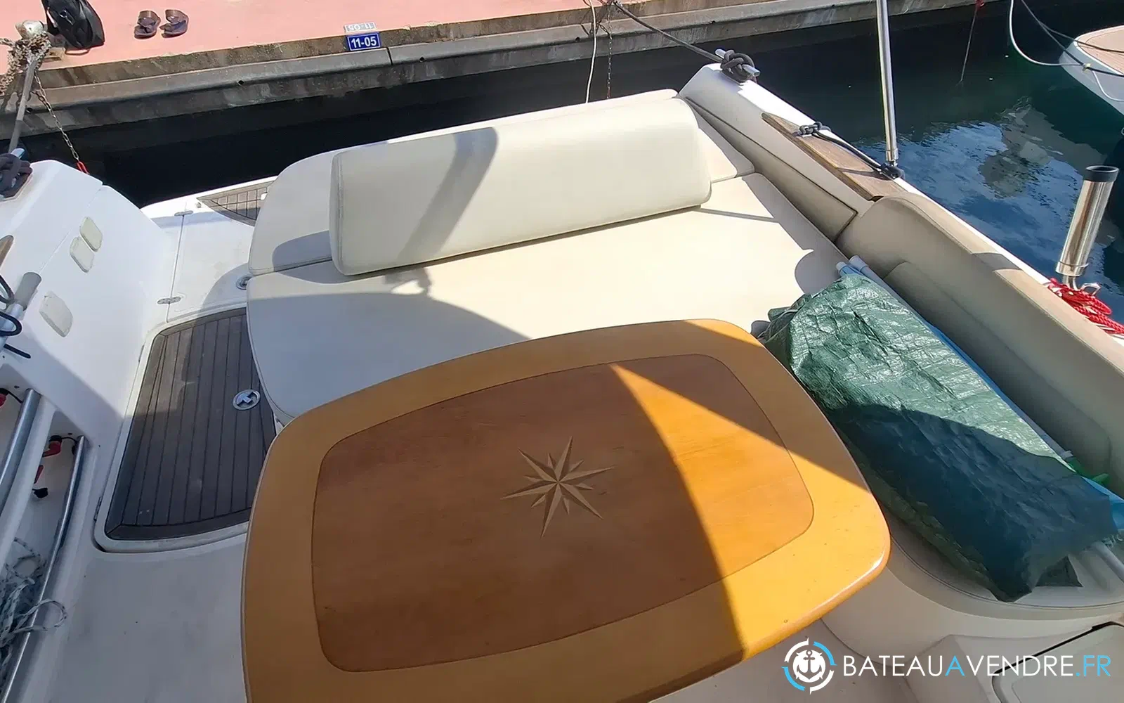 slider 12 Rio Yachts 32 BLU