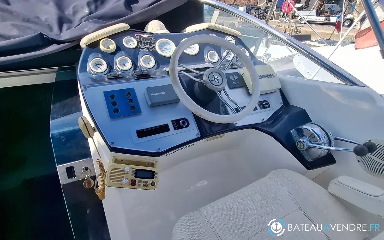slider 13 Rio Yachts 32 BLU