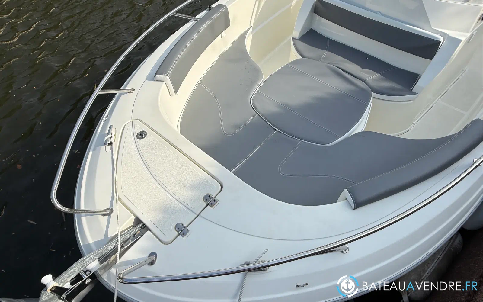 slider 3 Pacific Craft 670 Open