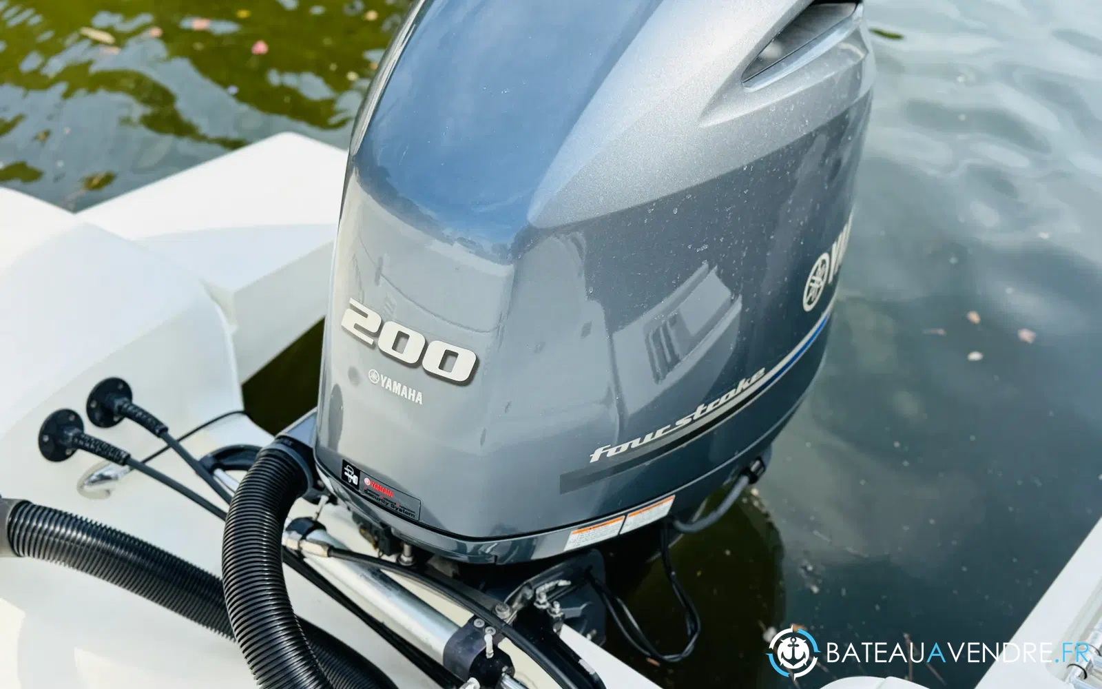 slider 5 Pacific Craft 670 Open