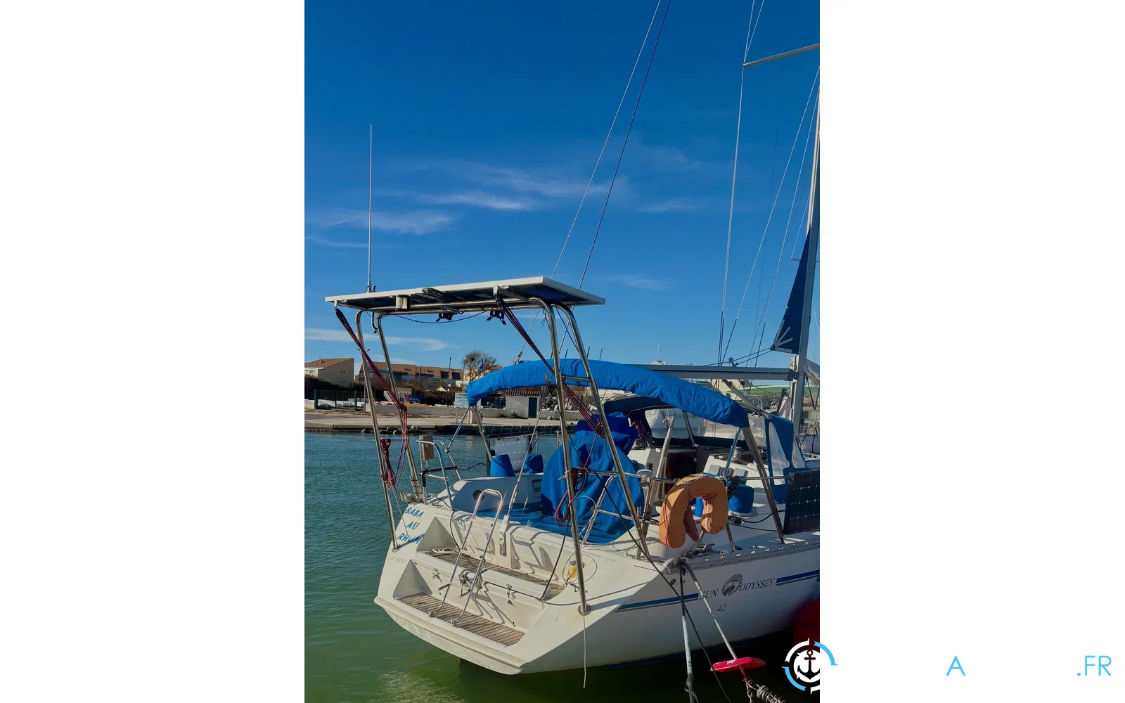 slider 2 Jeanneau Voyage 12.50