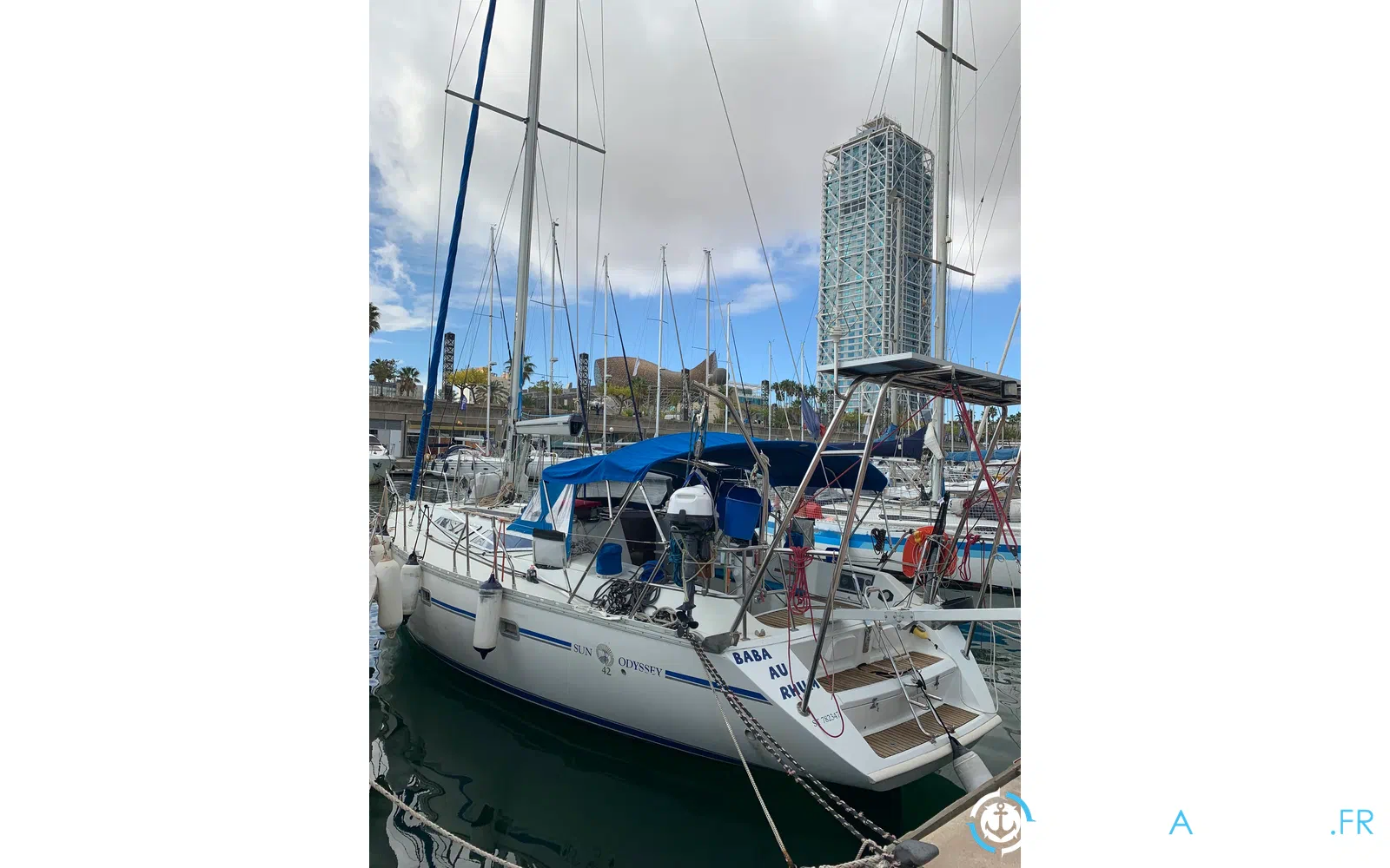 slider 4 Jeanneau Voyage 12.50