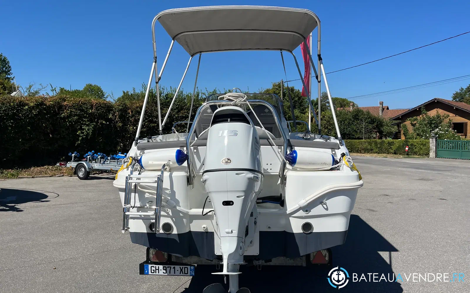 slider 2 Jeanneau Cap Camarat 5.5 CC