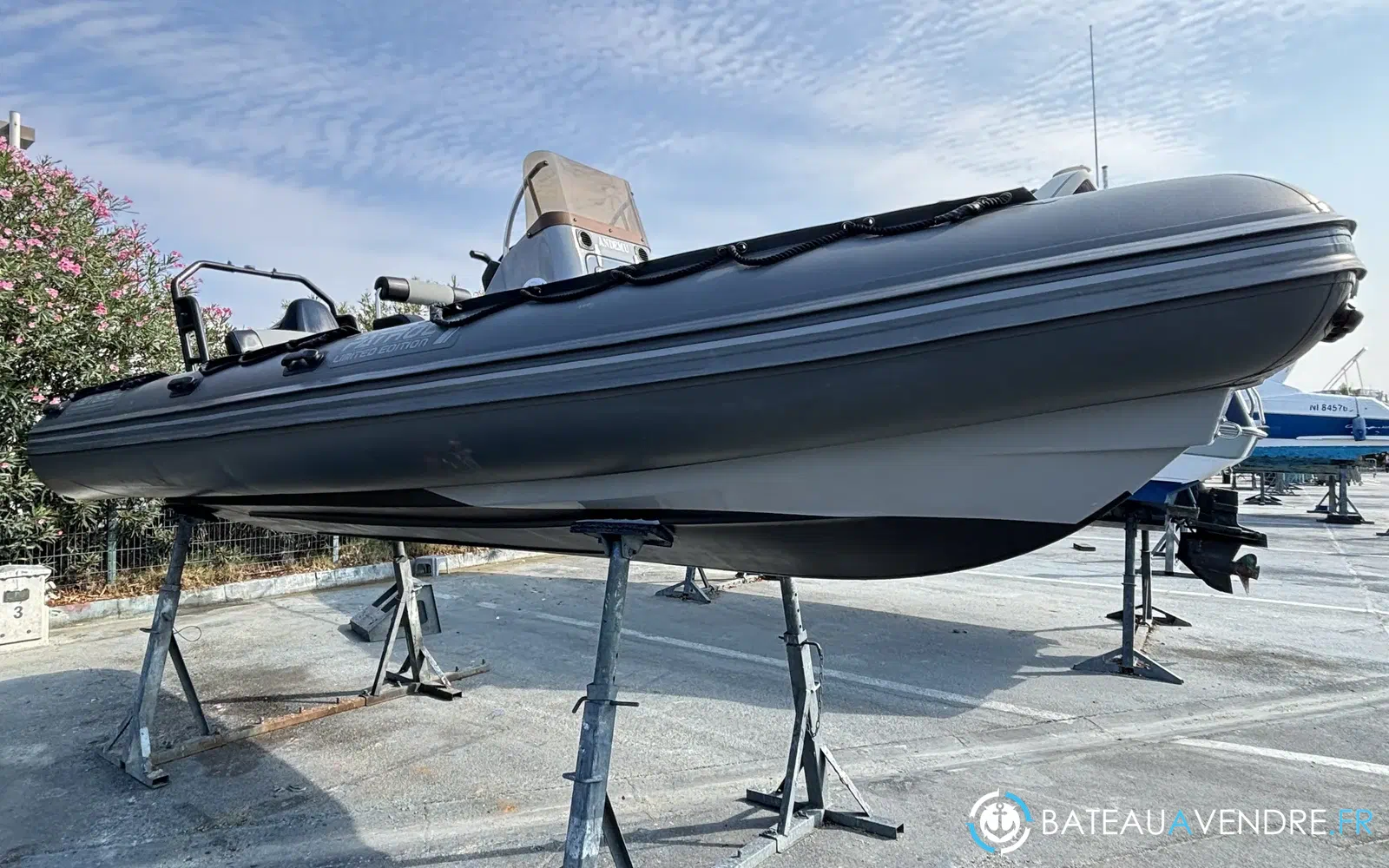 slider 4 3D Tender Patrol 600