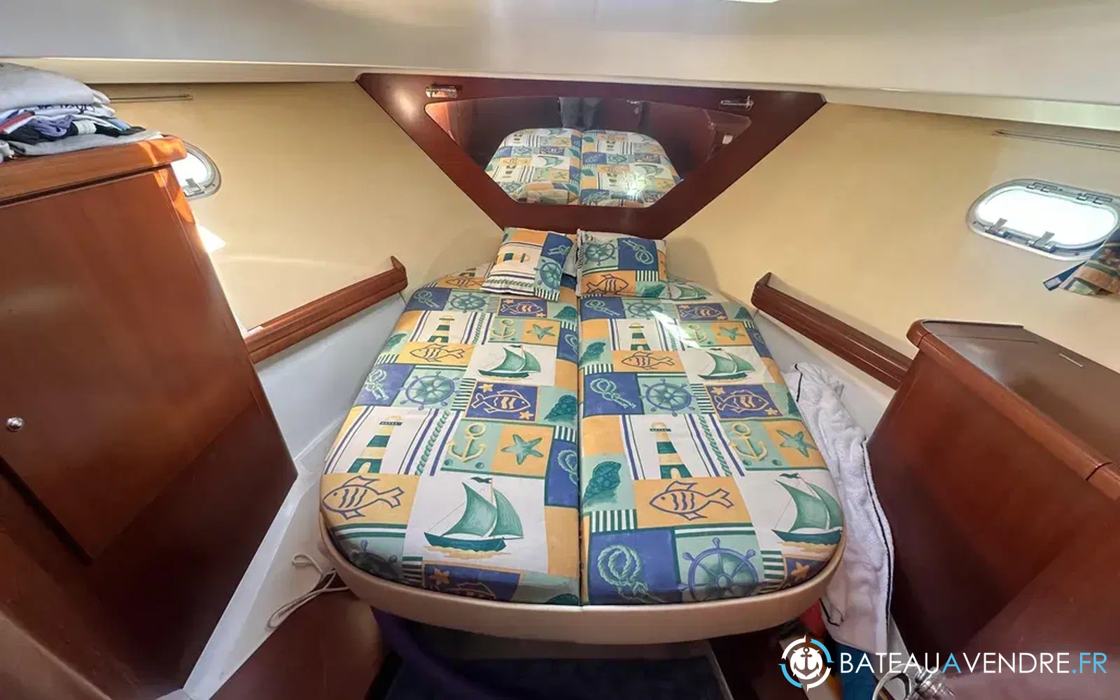 slider 21 Beneteau Antares 980 Fly