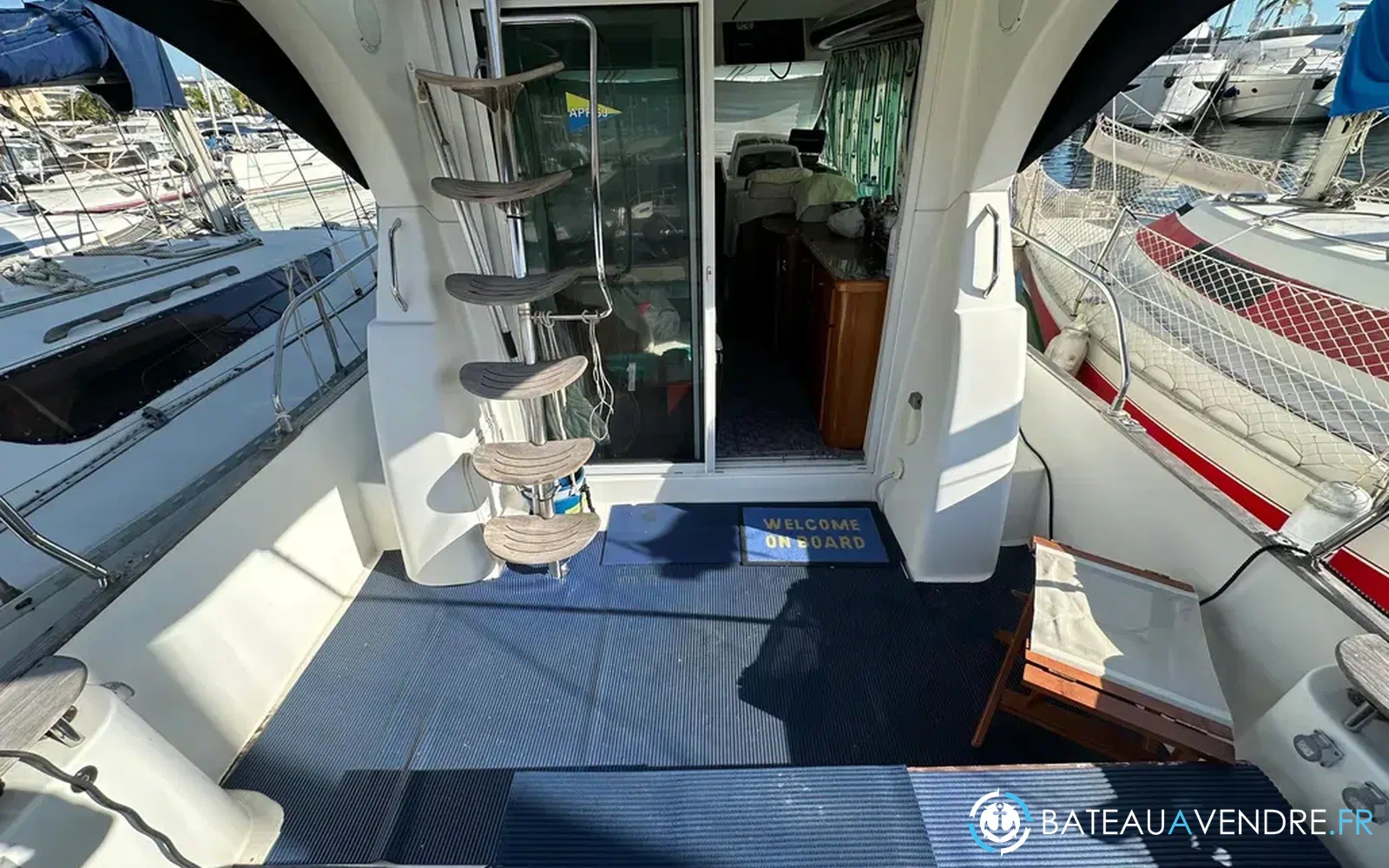 slider 3 Beneteau Antares 980 Fly
