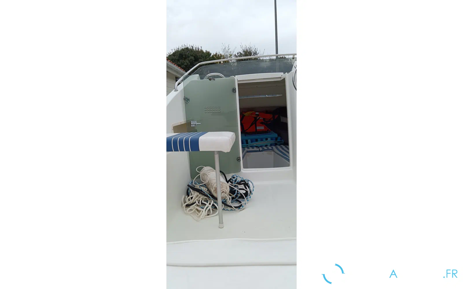 slider 3 B2 Marine Cap Ferret 500