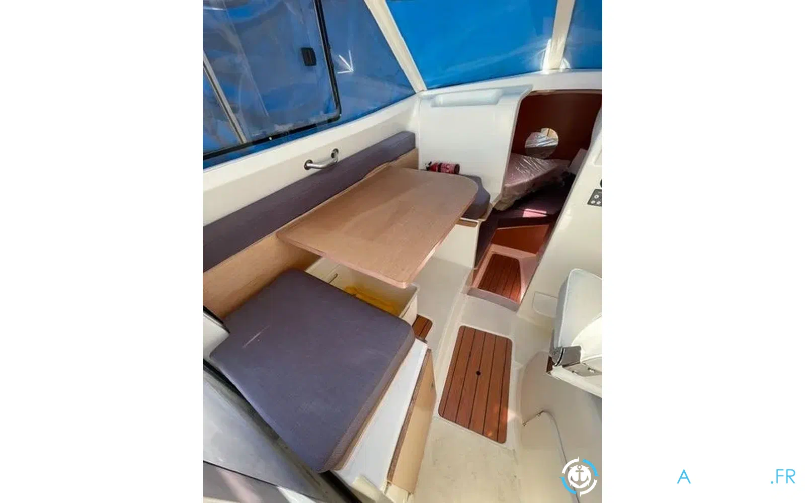 slider 7 Jeanneau Merry Fisher 725 Legende