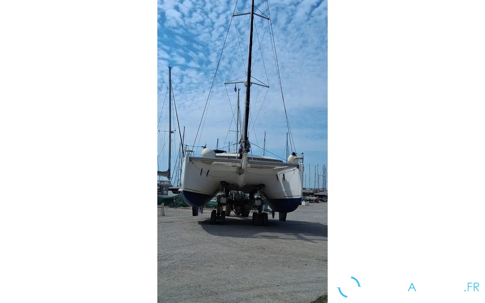 slider 9 Fountaine Pajot Orana 44