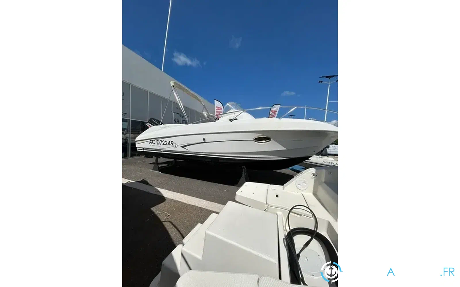 slider 10 Beneteau Flyer 750 Sundeck