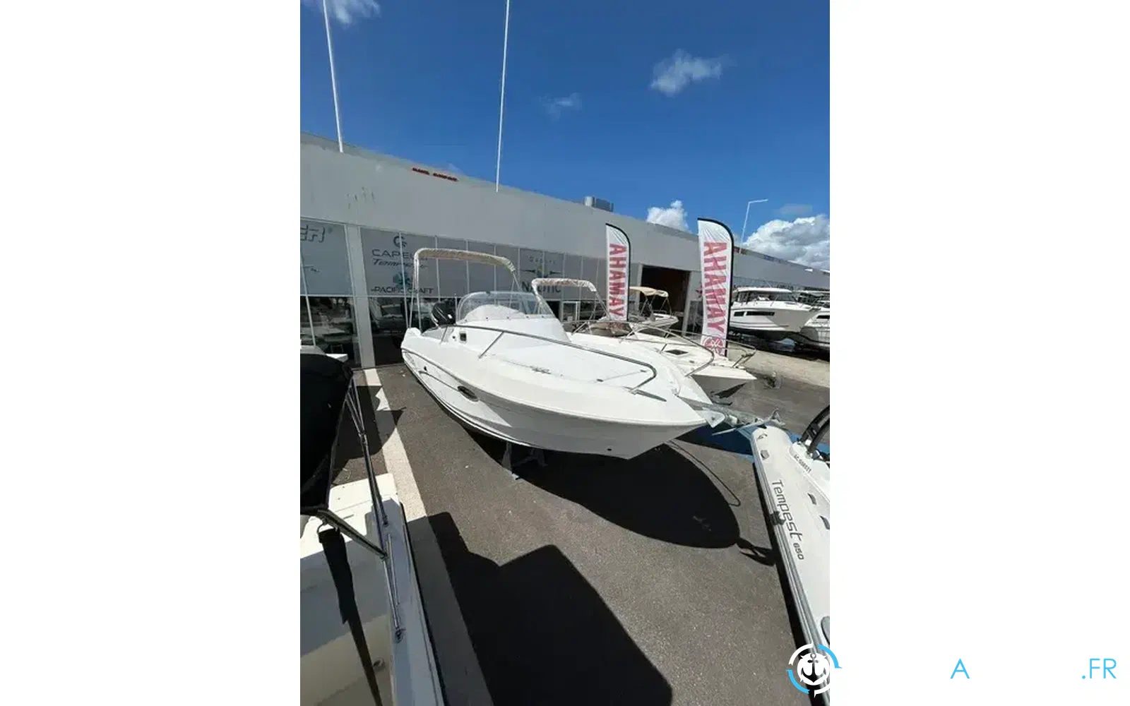 slider 5 Beneteau Flyer 750 Sundeck