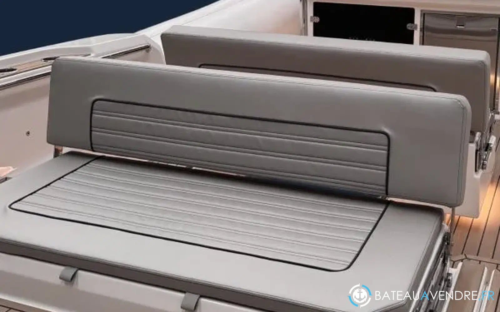slider 13 Marlin Boat 40