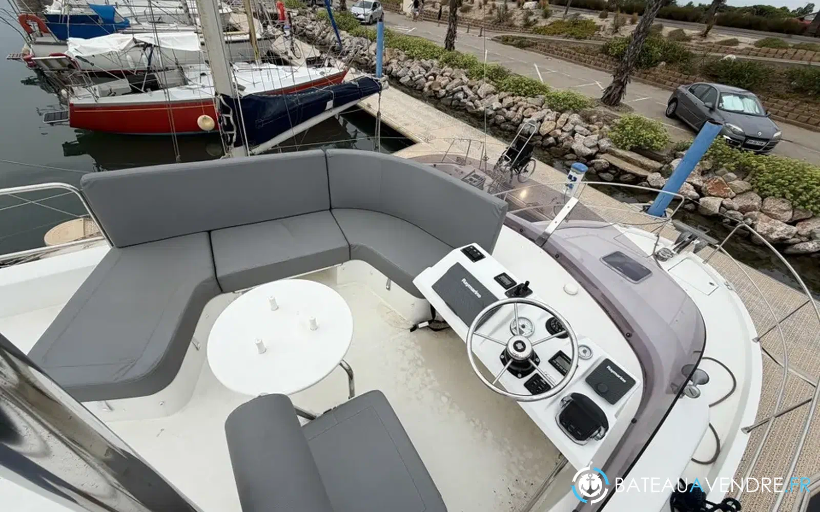 slider 12 Beneteau Swift Trawler 30