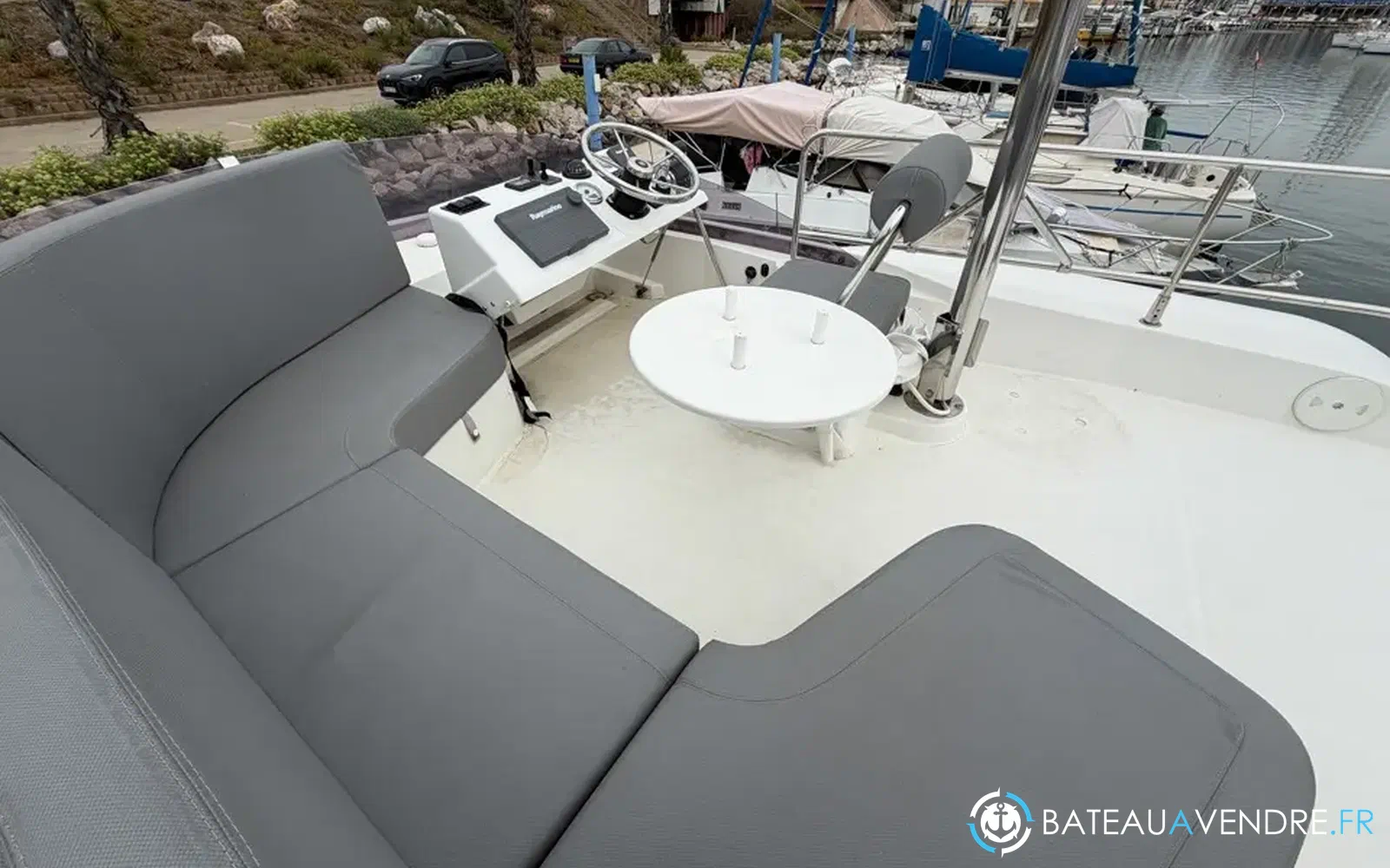 slider 13 Beneteau Swift Trawler 30