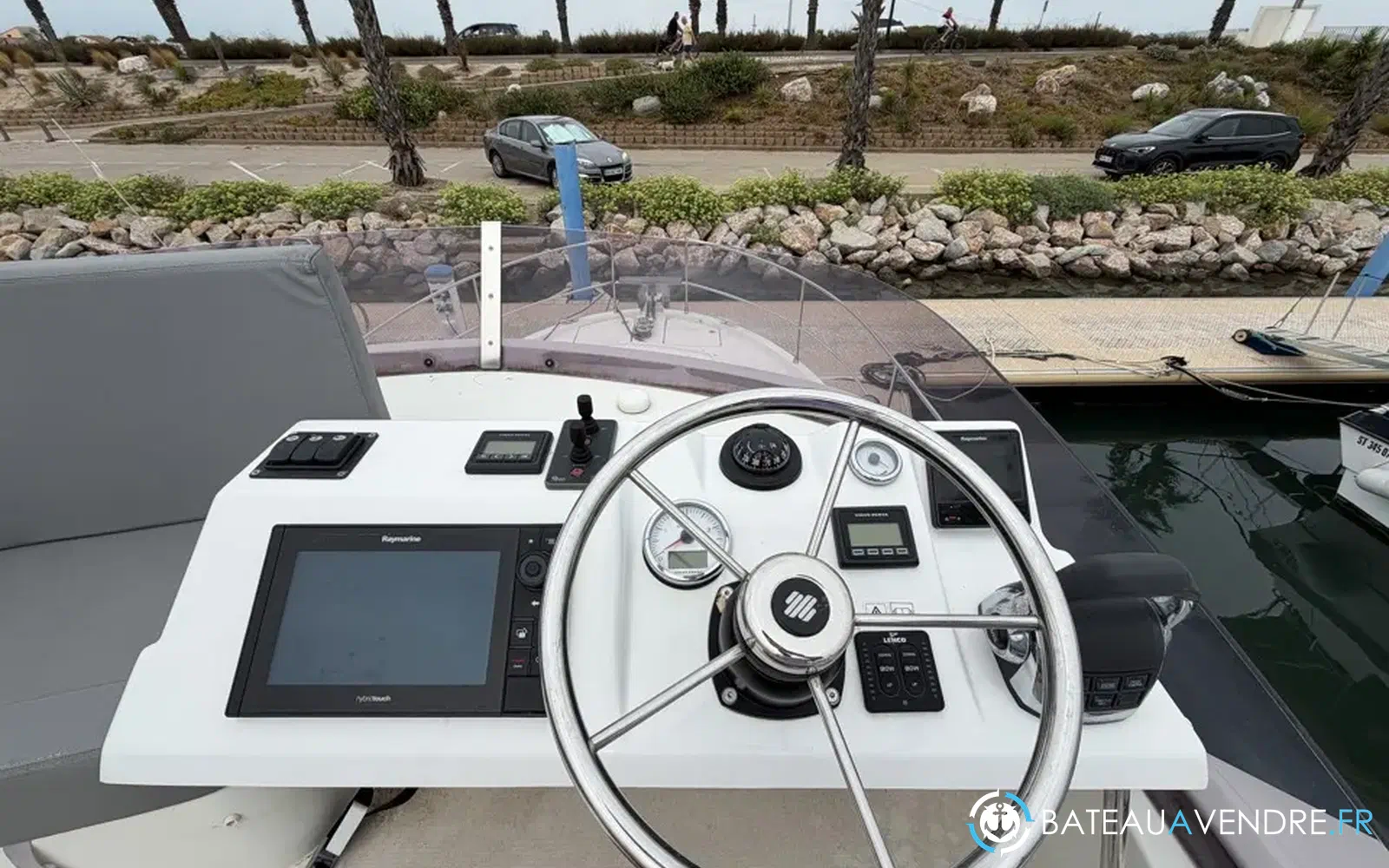 slider 16 Beneteau Swift Trawler 30