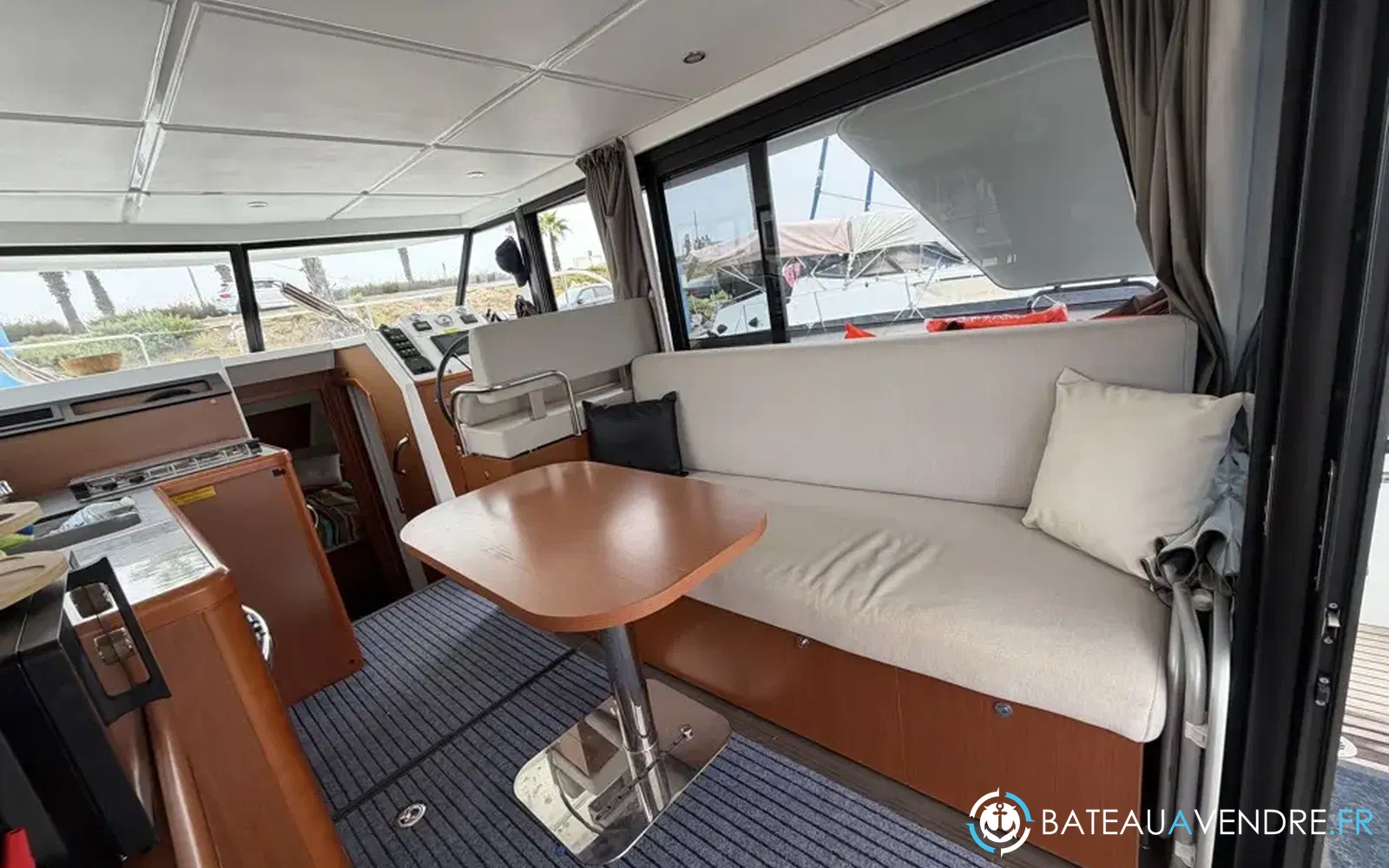 slider 27 Beneteau Swift Trawler 30