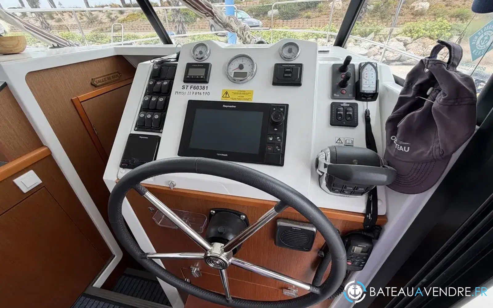 slider 32 Beneteau Swift Trawler 30